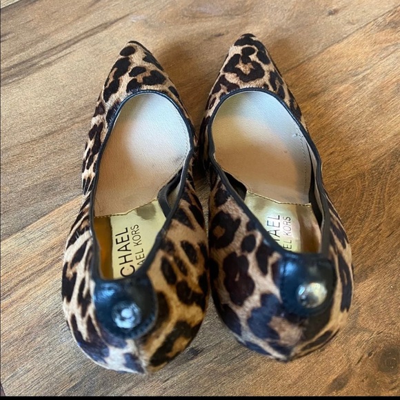 COPY - Michael Kors leopard print calf hair heels - Picture 9 of 12